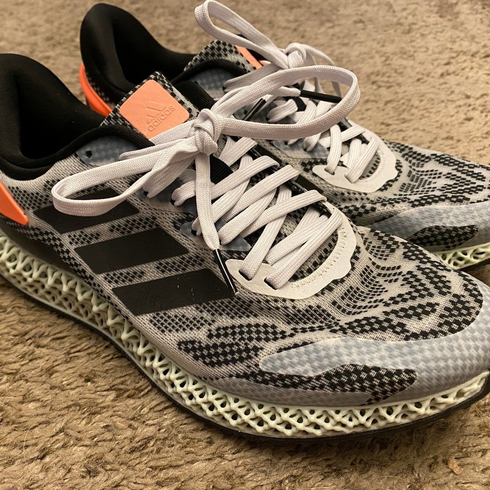 Adidas 4D Run 1.0